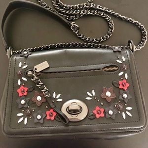 NWOT COACH FLORAL APPLIQUÉ CROSSBODY